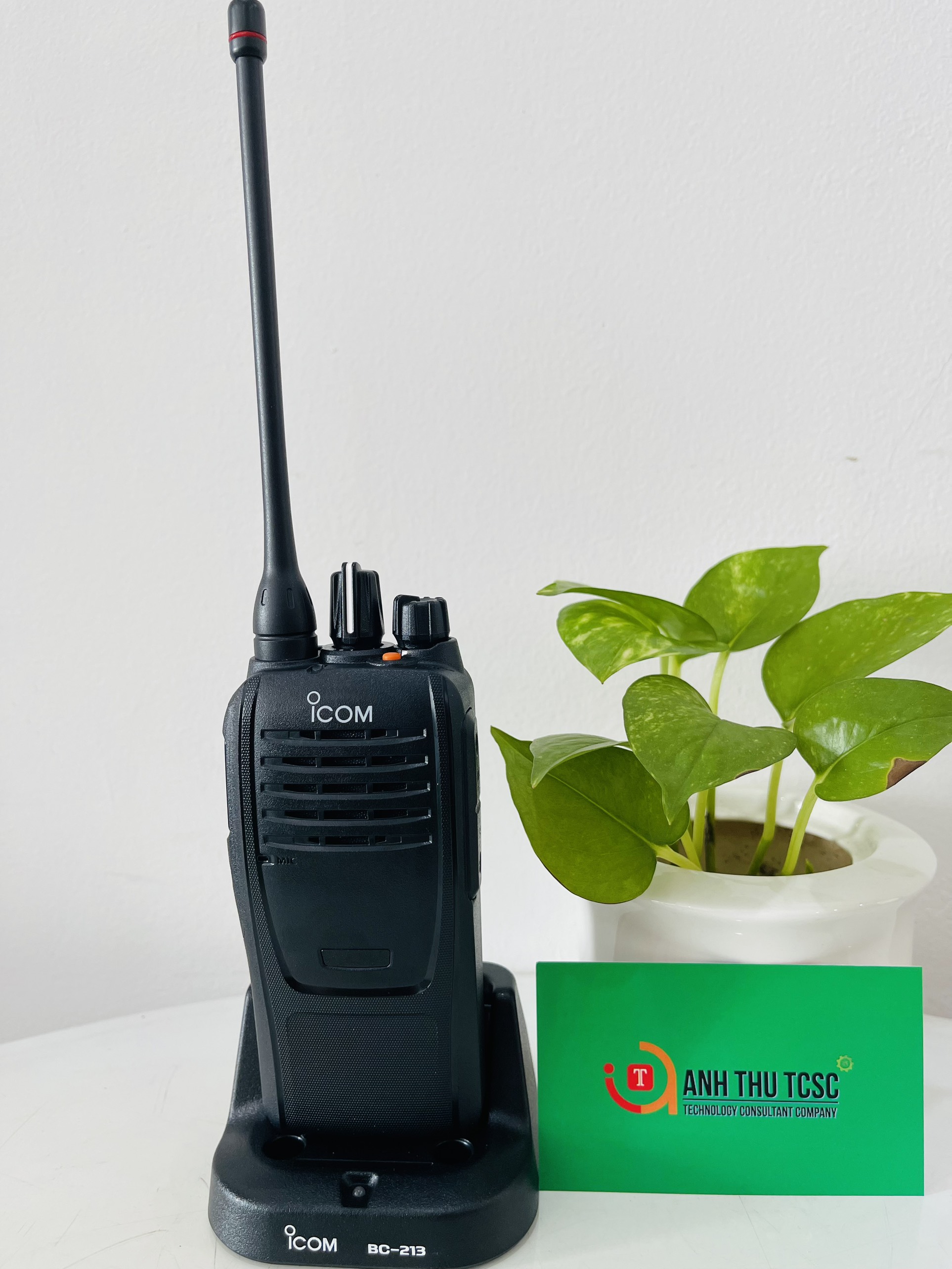 Máy bộ đàm ICOM F4003