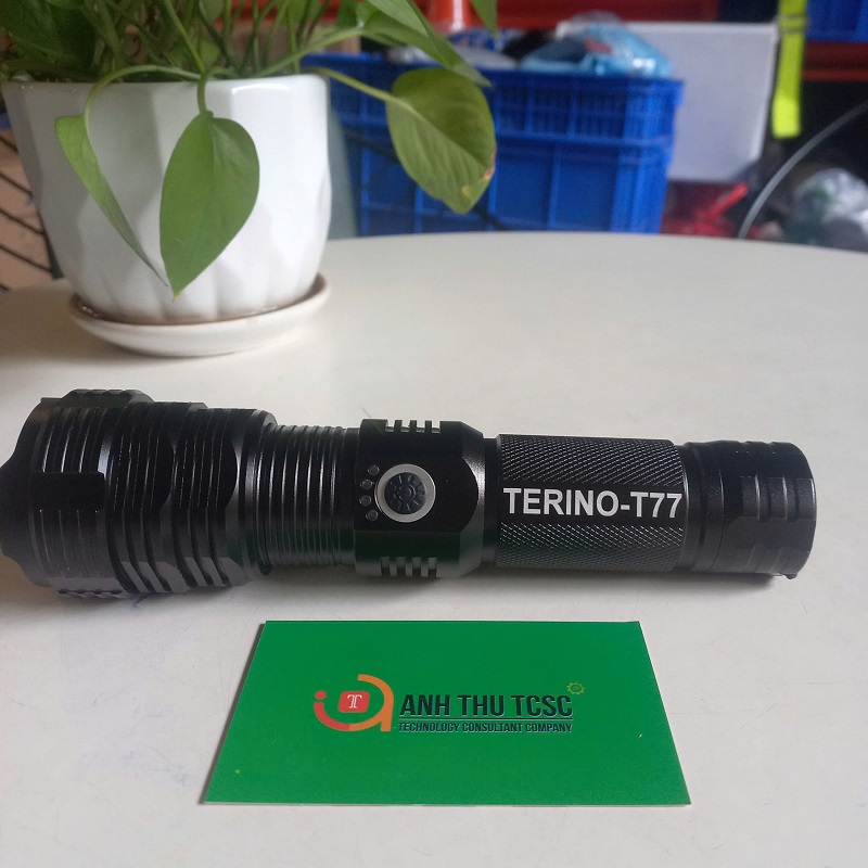 Đèn pin tuần tra siêu sáng Terino T77